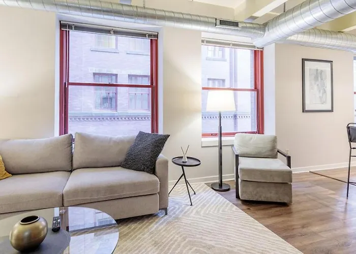 Landing - Modern With Amazing Amenities *